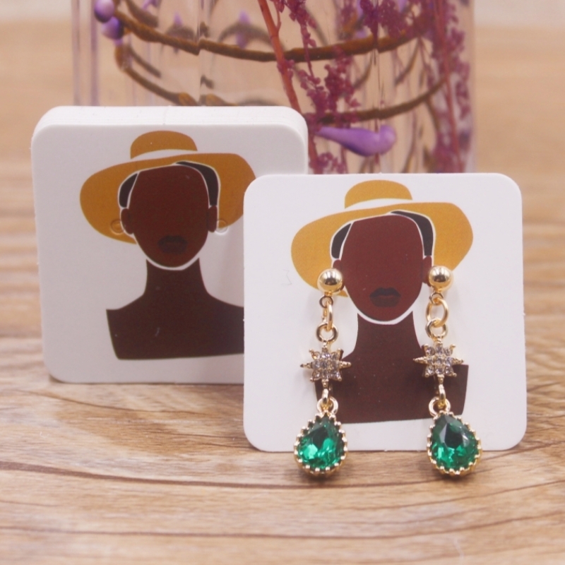 100pcs 4x4cm 새로운 럭셔리 브랜드 쥬얼리 진 - Body Jewelry Holder 리뷰 및 가격